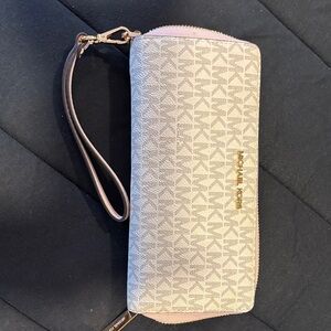 Michael Kors Monogram Beige with pink Wristlet